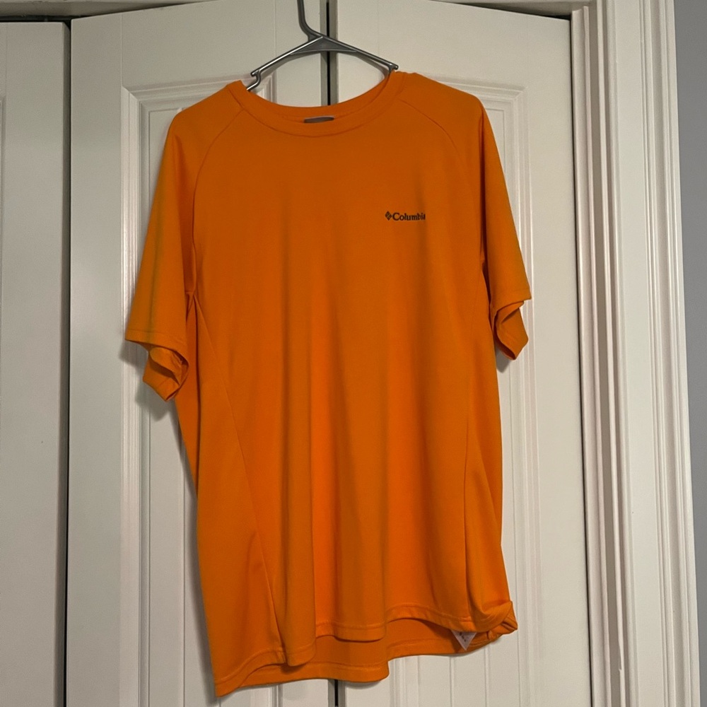 Columbia Orange Short Sleeve Tee Casual Wear